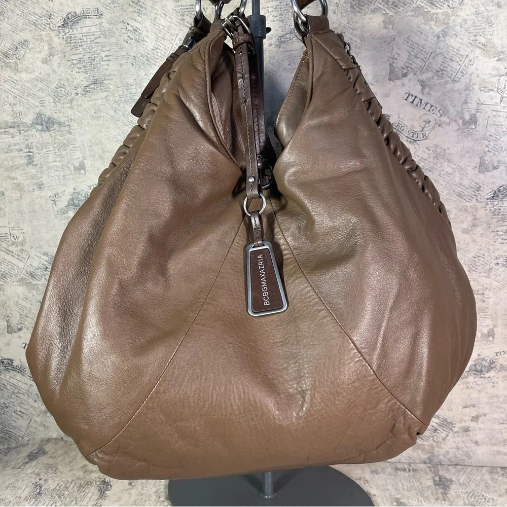 BCBGMAXAZRIA Large Buttery Soft Leather Hobo Bag Slouchy Shoulder Purse